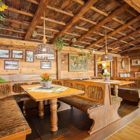 Berggasthof Zum Wilddieb ヴィリンゲン